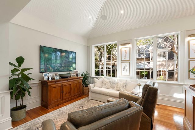 22 Rutledge Avenue, Charleston, SC 29401