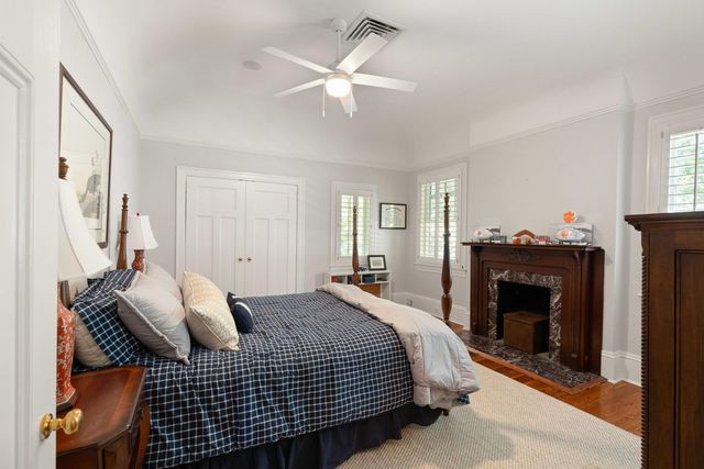 22 Rutledge Avenue, Charleston, SC 29401