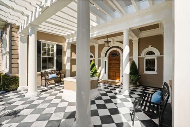 22 Rutledge Avenue, Charleston, SC 29401