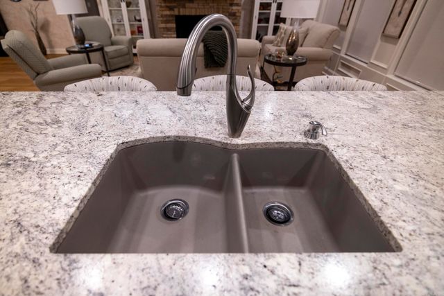 20 Siega Lane, Hot Springs Village, AR 71909