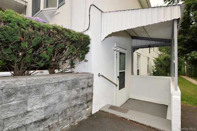 2 Westend Avenue, Nyack, NY 10960