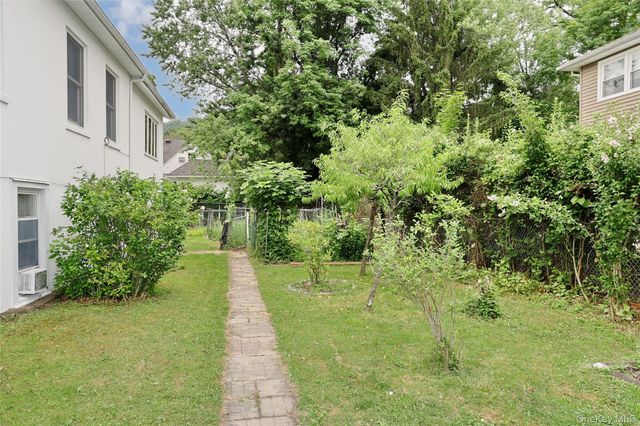 2 Westend Avenue, Nyack, NY 10960