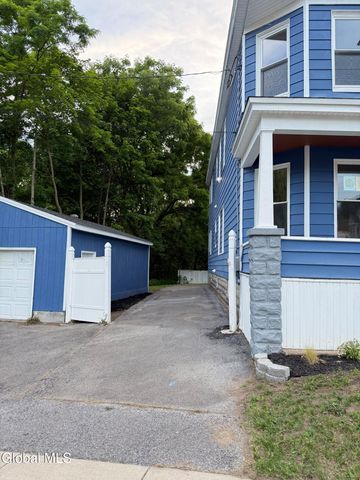 12 Lomasney Avenue, Schenectady, NY 12308