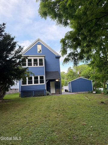 12 Lomasney Avenue, Schenectady, NY 12308