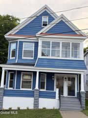 12 Lomasney Avenue, Schenectady, NY 12308