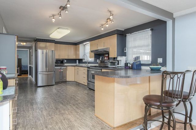 2 Denise Street, Nashua, NH 03063