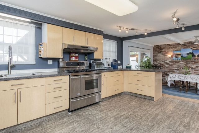 2 Denise Street, Nashua, NH 03063