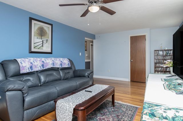 2 Denise Street, Nashua, NH 03063