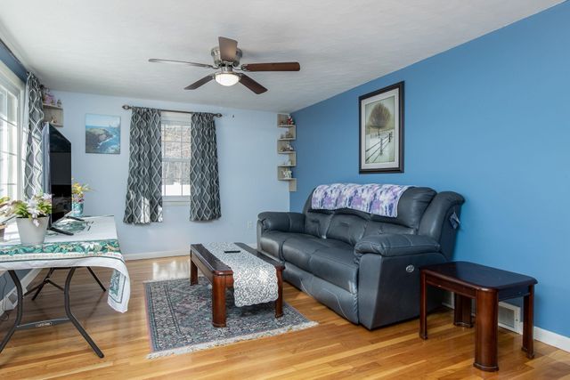 2 Denise Street, Nashua, NH 03063