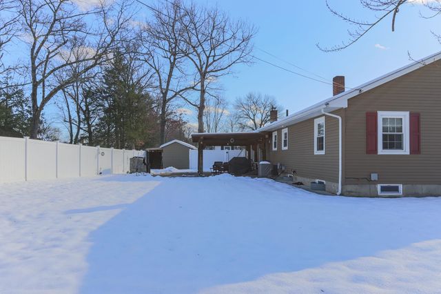 2 Denise Street, Nashua, NH 03063