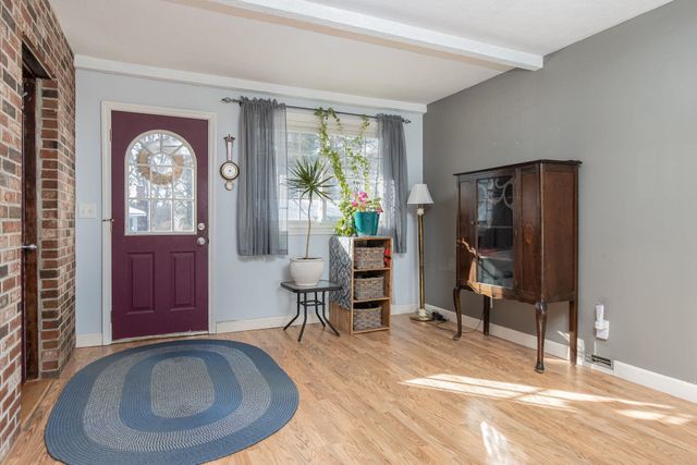 2 Denise Street, Nashua, NH 03063