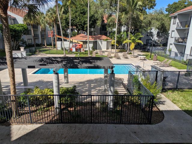 9166 W Atlantic Blvd 1624, Coral Springs, FL 33071