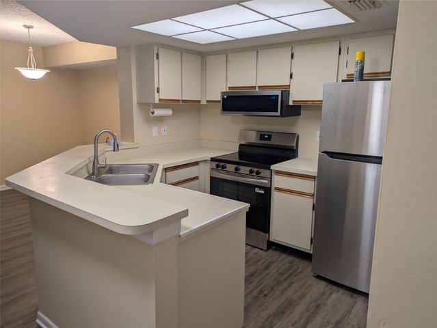 9166 W Atlantic Blvd 1624, Coral Springs, FL 33071