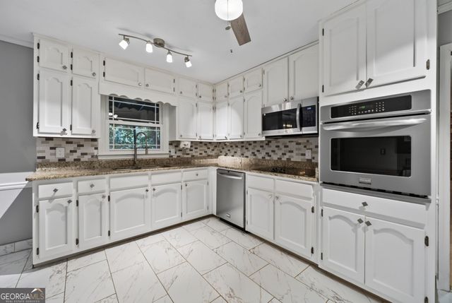 1875 Oak Road, Snellville, GA 30078