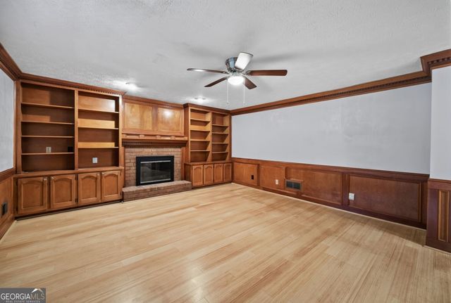 1875 Oak Road, Snellville, GA 30078