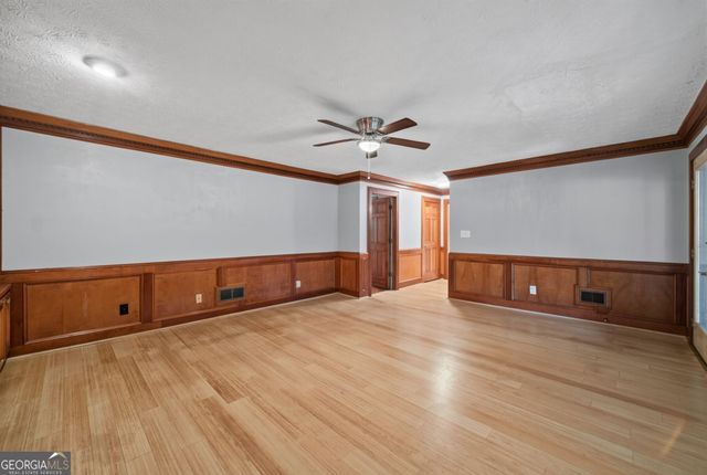 1875 Oak Road, Snellville, GA 30078