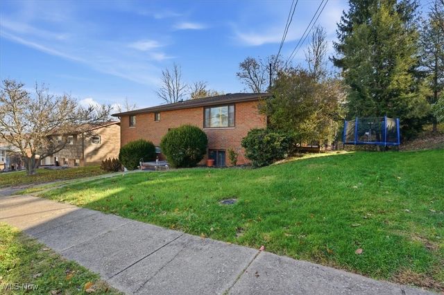 2709 Division Street Extension, Parkersburg, WV 26101