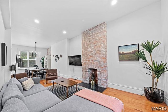 4521 Gibson Avenue, St Louis, MO 63110