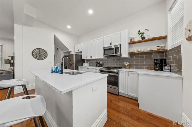 4521 Gibson Avenue, St Louis, MO 63110