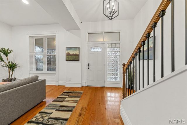 4521 Gibson Avenue, St Louis, MO 63110