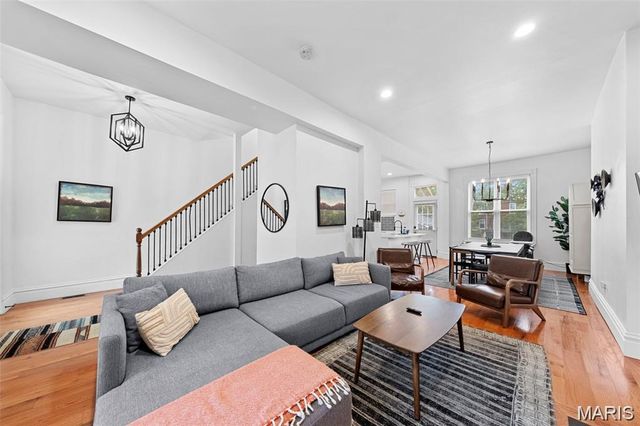 4521 Gibson Avenue, St Louis, MO 63110