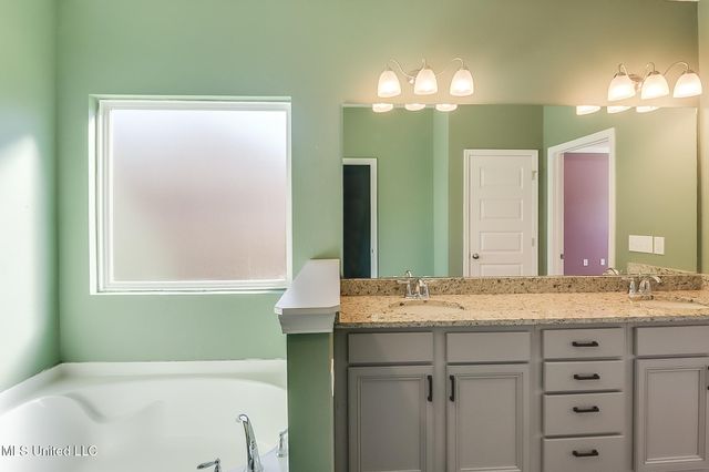 7081 Glen Eagle Drive, Biloxi, MS 39532