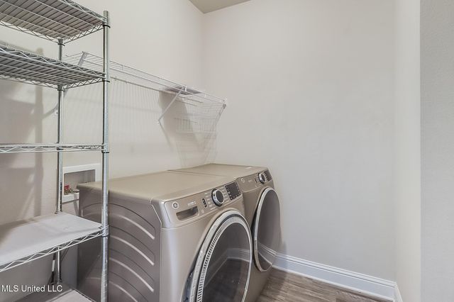 7081 Glen Eagle Drive, Biloxi, MS 39532