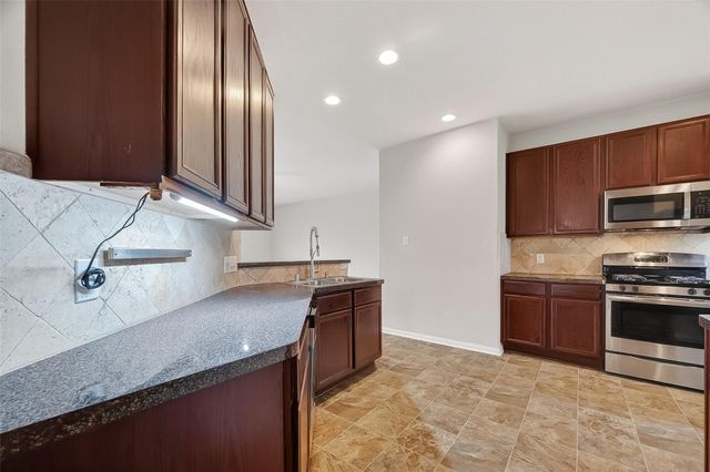 8134 Pastel Dawn Trace Trace, Houston, TX 77049
