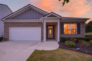 5480 Barberry Avenue, Oakwood, GA 30566
