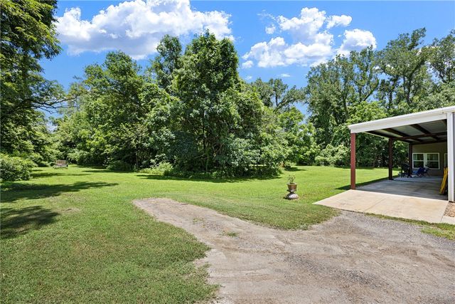 10864 Water Plant Road, Dardanelle, AR 72834