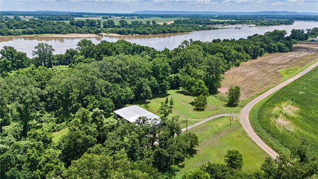 10864 Water Plant Road, Dardanelle, AR 72834