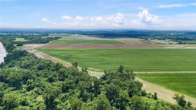 10864 Water Plant Road, Dardanelle, AR 72834