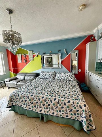 6345 Collins Ave 435, Miami Beach, FL 33141