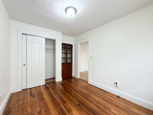 8 Kent St 1R, Quincy, MA 02169
