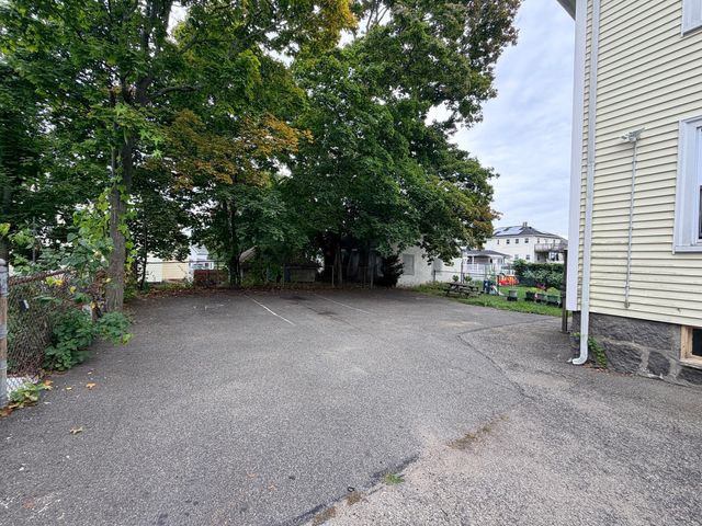 8 Kent St 1R, Quincy, MA 02169