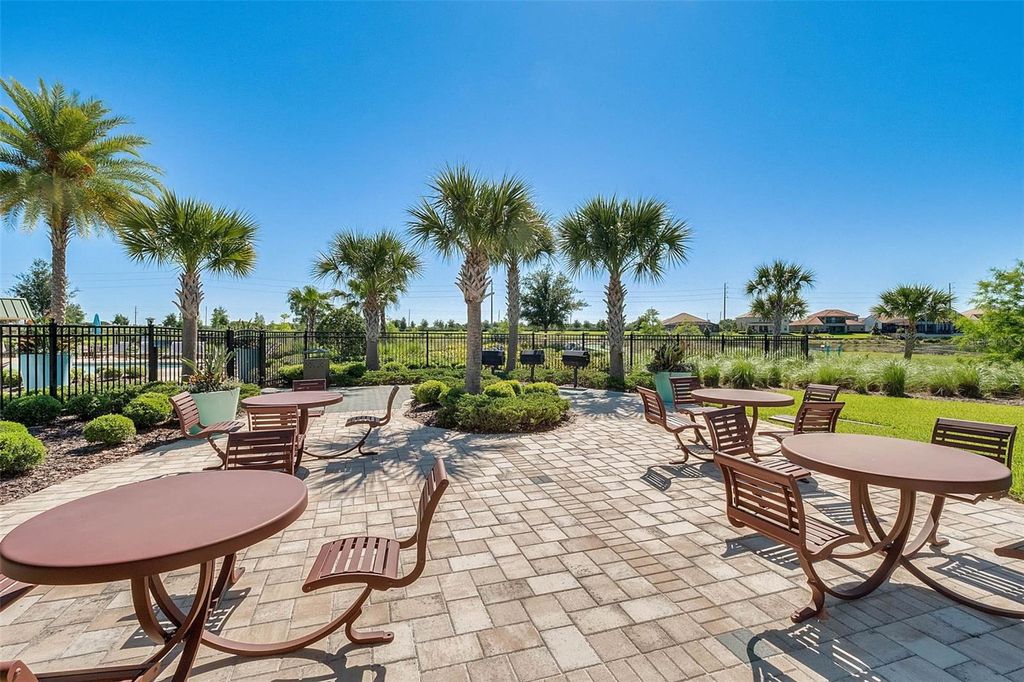 Image 67 of property listing at 16156 ARBOR CREST ALLEY, Winter Garden, FL 34787