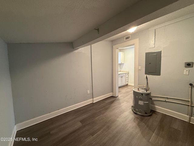 2091 YULEE Street, Jacksonville, FL 32209