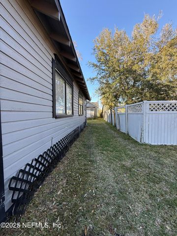 2091 YULEE Street, Jacksonville, FL 32209