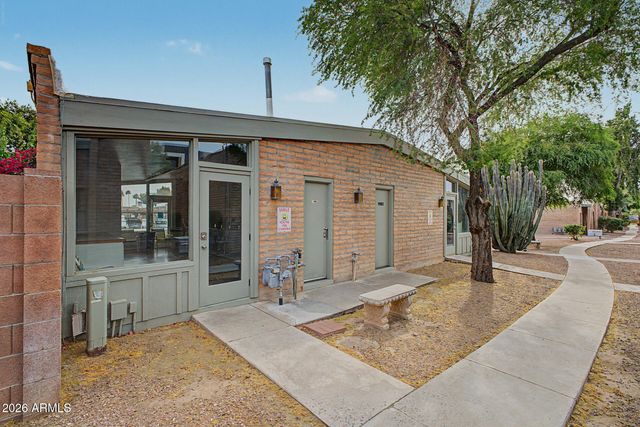 4425 E HUBBELL Street 98, Phoenix, AZ 85008