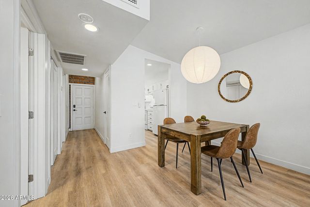 4425 E HUBBELL Street 98, Phoenix, AZ 85008