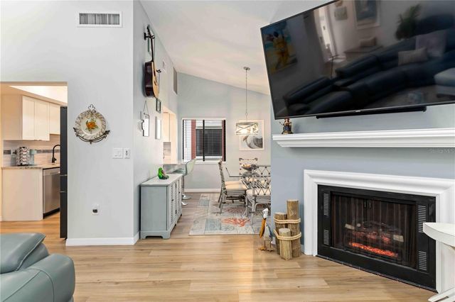 738 SORRENTO INLET 738, Nokomis, FL 34275