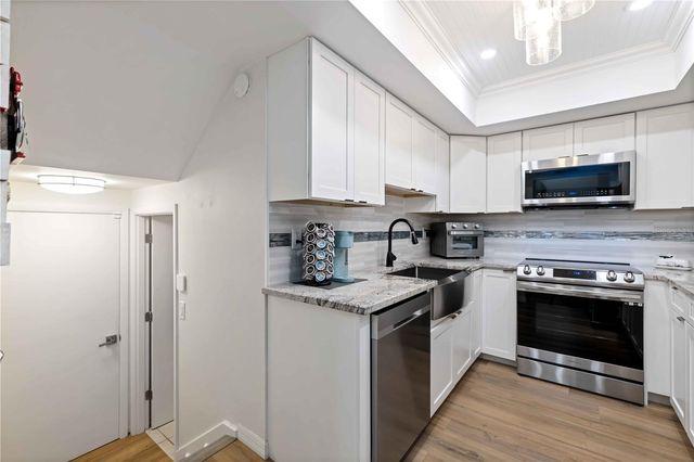 738 SORRENTO INLET 738, Nokomis, FL 34275