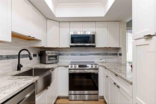 738 SORRENTO INLET 738, Nokomis, FL 34275