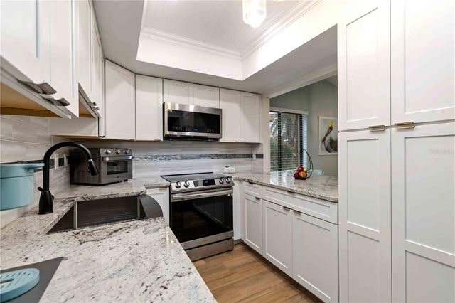 738 SORRENTO INLET 738, Nokomis, FL 34275