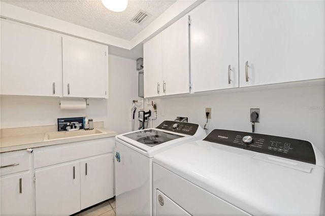 738 SORRENTO INLET 738, Nokomis, FL 34275