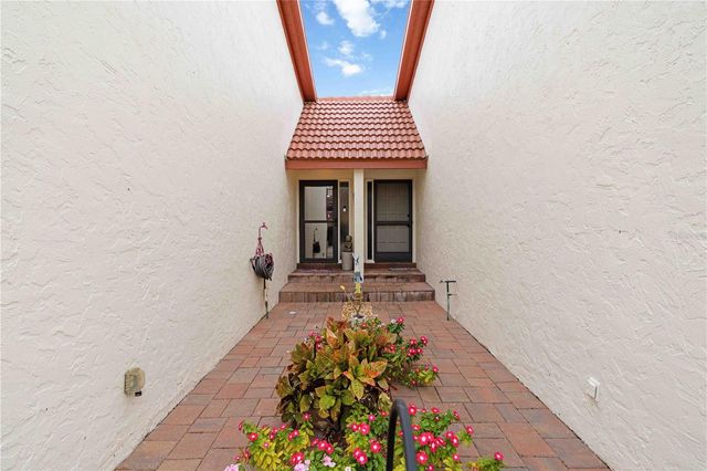 738 SORRENTO INLET 738, Nokomis, FL 34275