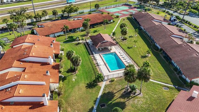 738 SORRENTO INLET 738, Nokomis, FL 34275