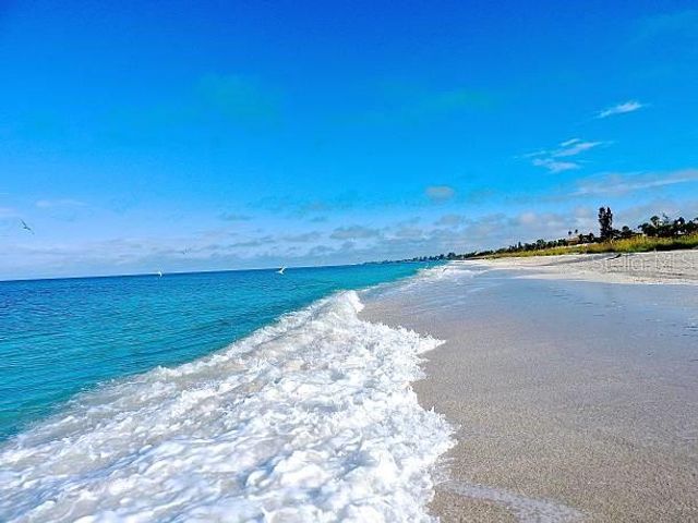 738 SORRENTO INLET 738, Nokomis, FL 34275