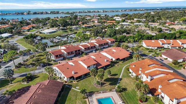 738 SORRENTO INLET 738, Nokomis, FL 34275