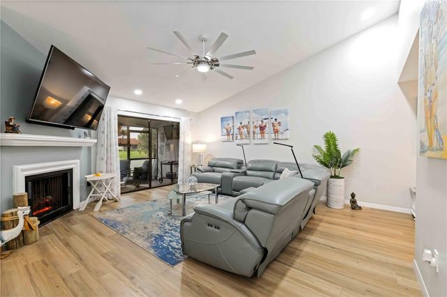 738 SORRENTO INLET 738, Nokomis, FL 34275